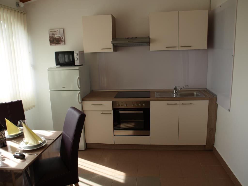 Apartments Adria Jadrija Zewnętrze zdjęcie