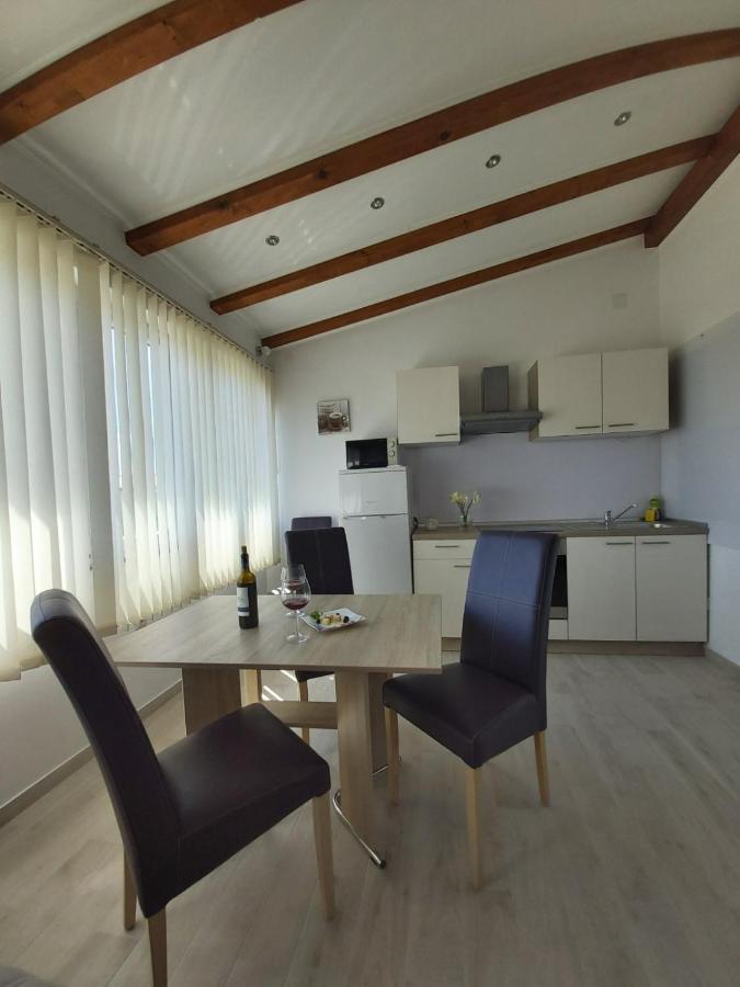 Apartments Adria Jadrija Zewnętrze zdjęcie
